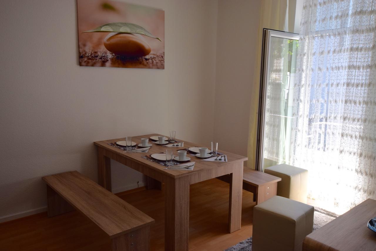 Ostendplatz Apartment *