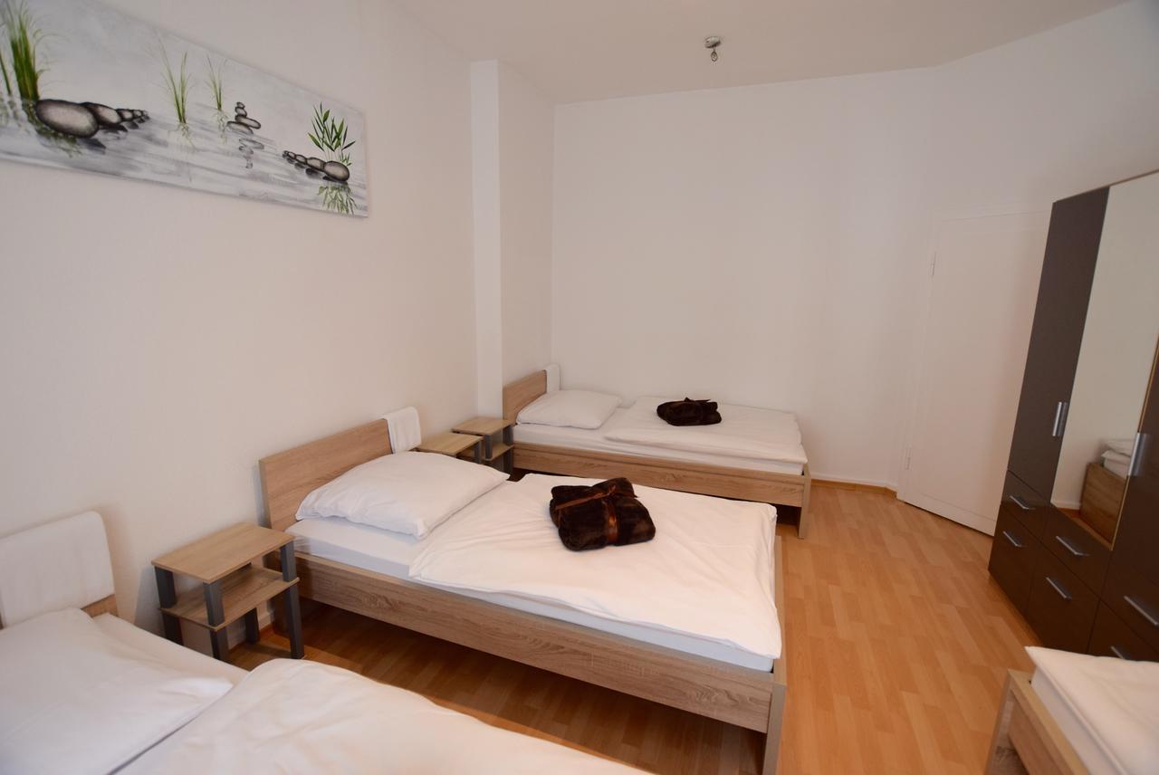 Ostendplatz *